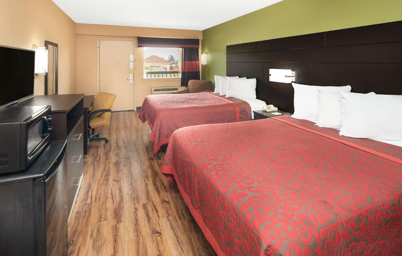Days Inn By Wyndham Tupelo Buitenkant foto